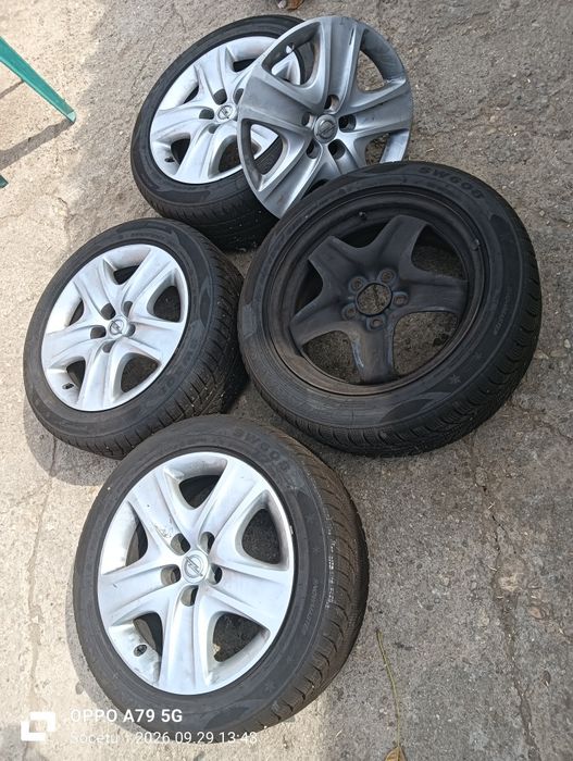 Vând cauciucuri. Opel Astra de iarna.