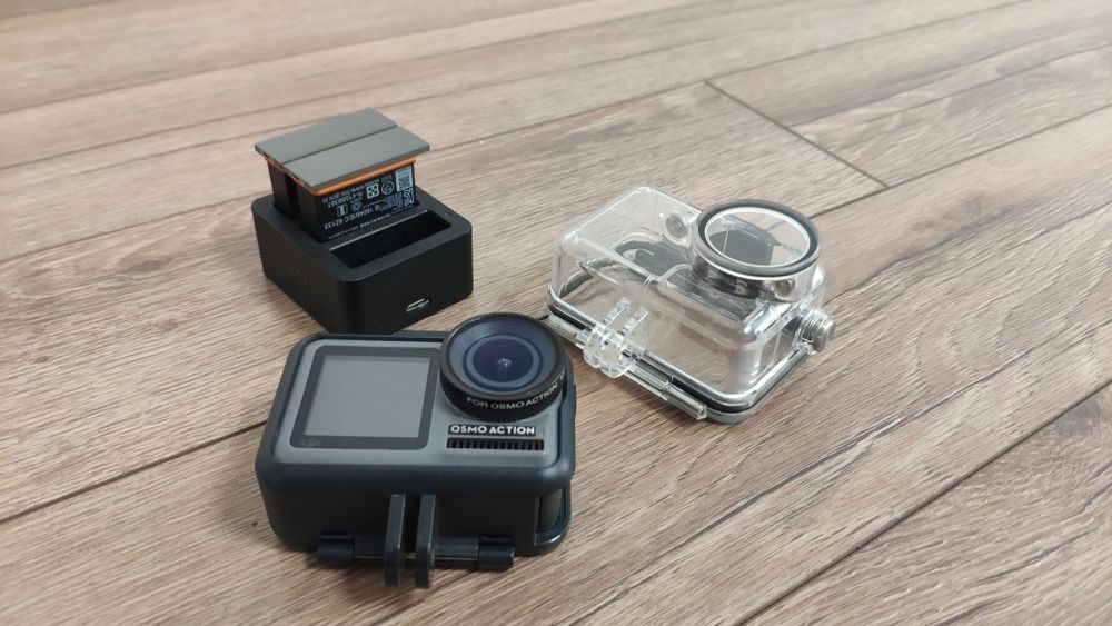 DJI osmo action adventure combo