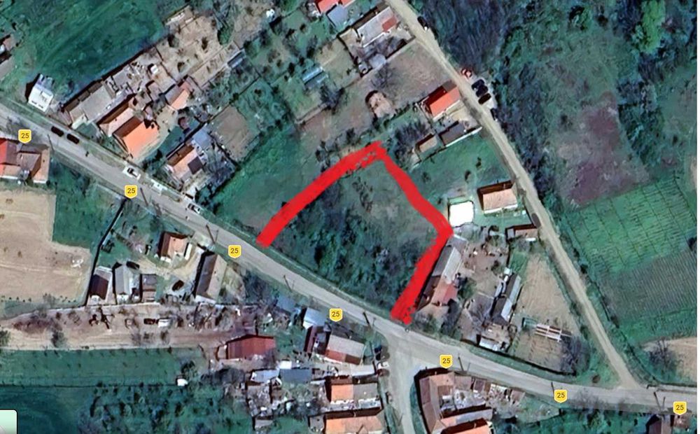 Vand teren in Sisterea, com. Cetariu, langa drum asfaltat