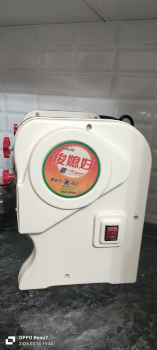 Тесто каталка, лапша резка