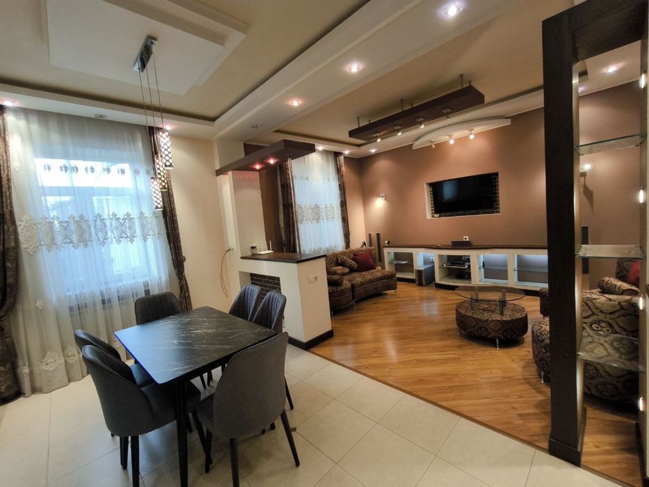 Сдается в аренду 3/3/4 новомосковская