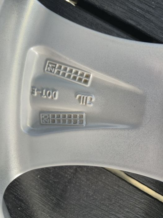 Оригинални Джанти Мерцедес/Е-Класа/GLC/W212/W213/W211-18 цола