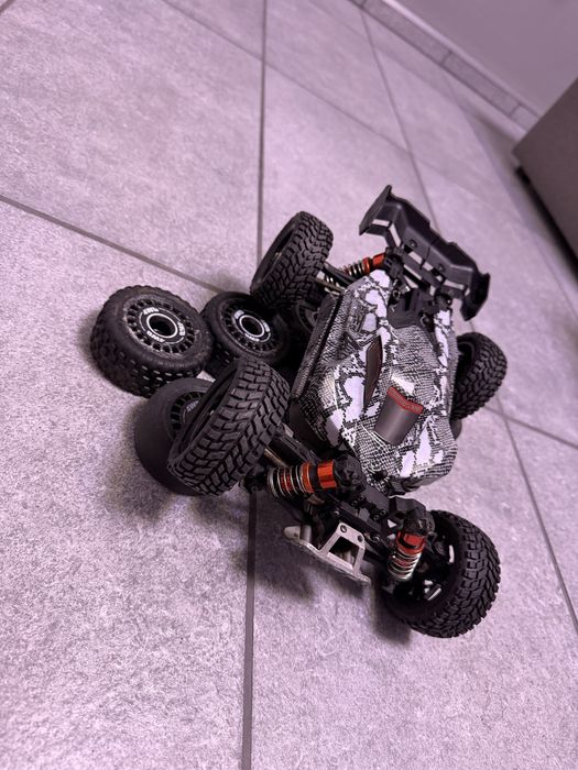 Automodel rc 1:16 mjx hyper go buggy 4x4 brushless upgrade