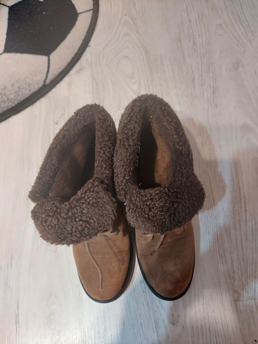 Ghete dama piele întoarsă