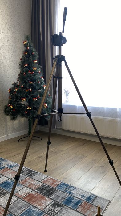 штатив для фотоаппарата