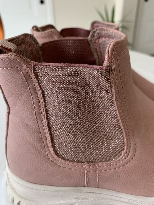 Обувь для девочки  36 размер