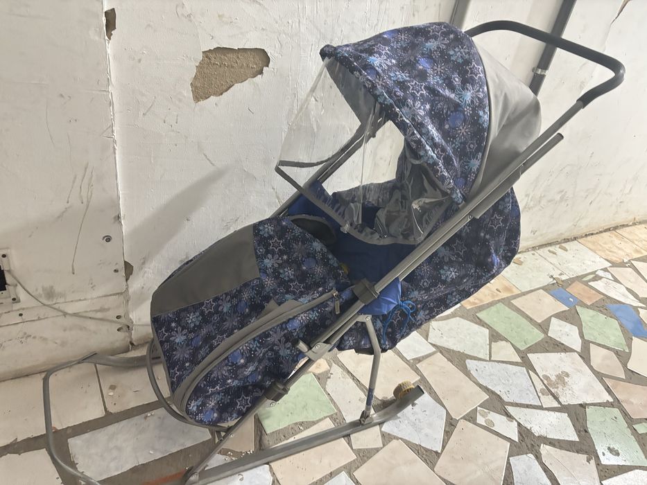 Продам санки