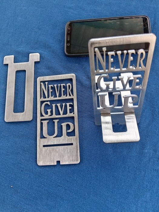 Подставка под телефон.