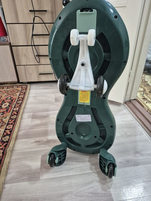 Каталка Bobdog 123556 бирюзовый, мультиколор