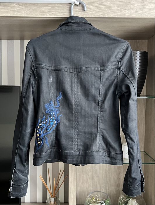 Куртка джинсовая женская