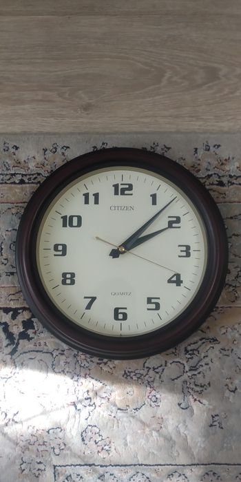 Часы настенные Citizen