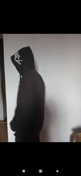 Брендовая кофта продам