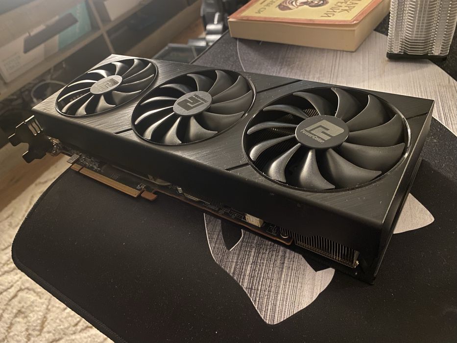 Fighter AMD Radeon™ RX 6800 16GB GDDR6