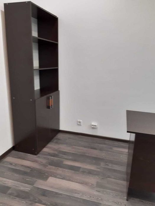 Срочно продается офисная мебель