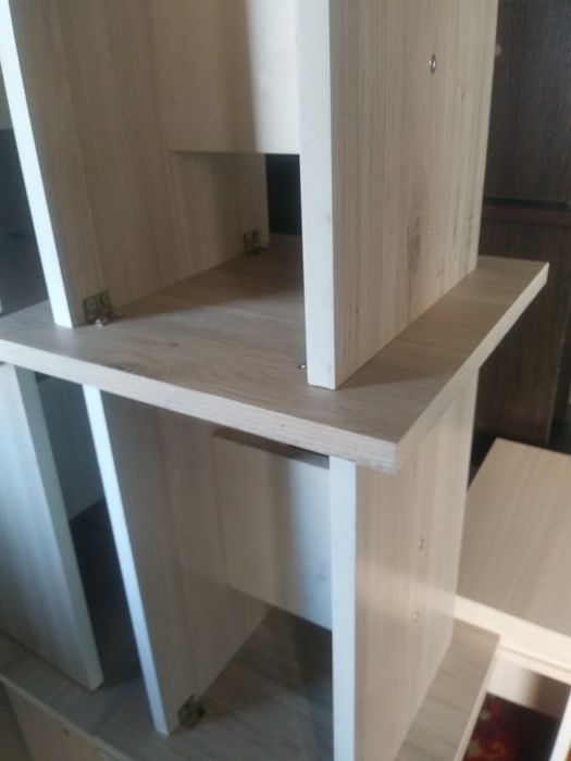 Продаем новые табуретки цвета разные