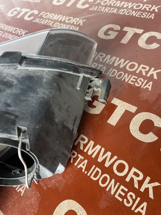 Ляв и десен фар Audi A3 8P (2003-2013)