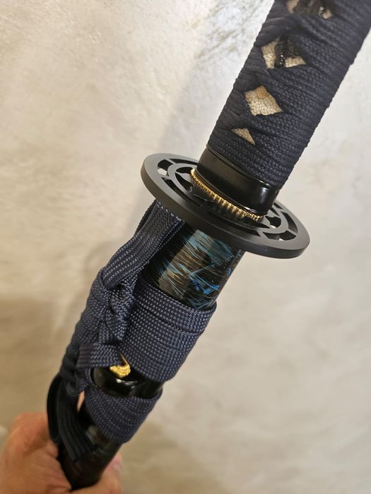 Katana  lucrată manual din oțel T10 călit cu lut