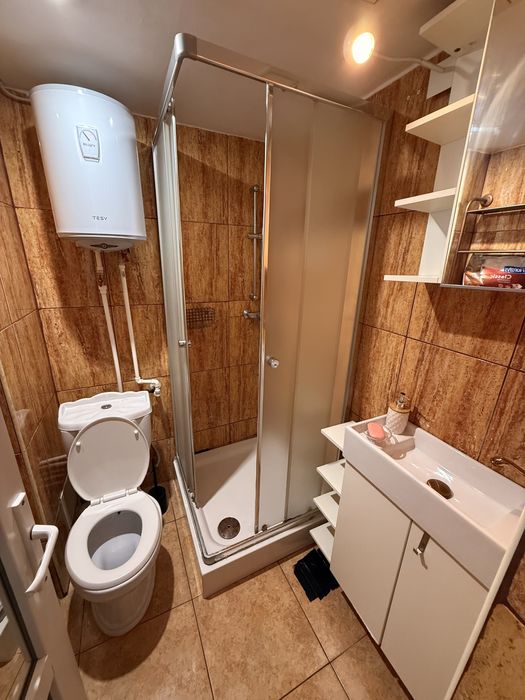 Garsoniera Sector 4 Alexandru Obregia / Secuilor, langa Sun Plaza, metrou Big Berceni.