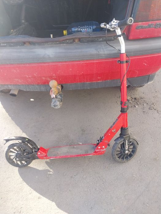 Продам самокат детский