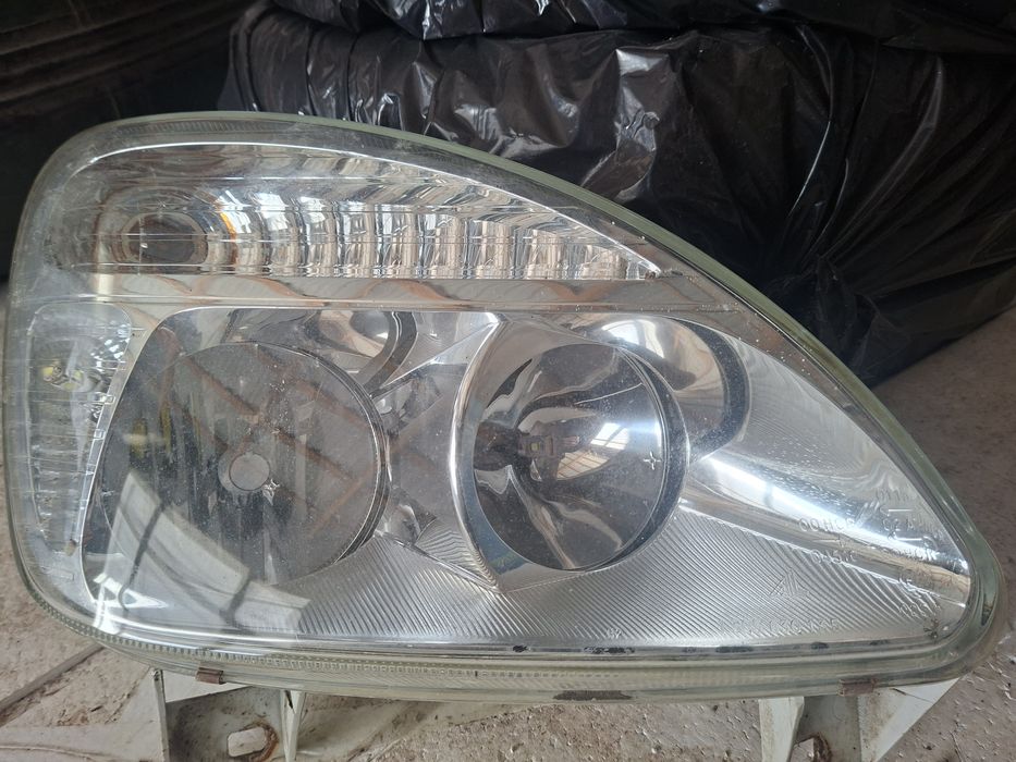 Передние фары оптика стекло газель