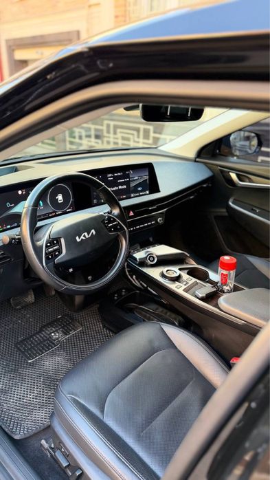 kia ev6 toliq elektr holati yaxshi.