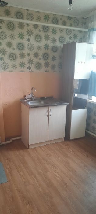 Продаю 1-комн квартиру  в Ботакаре