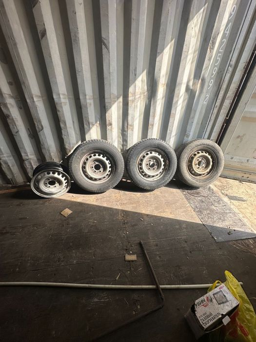 Продам летние шины