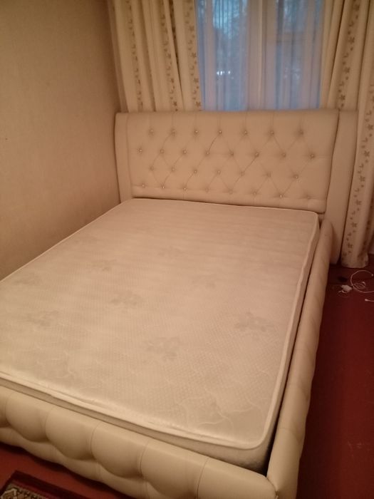 2-х спальная кровать