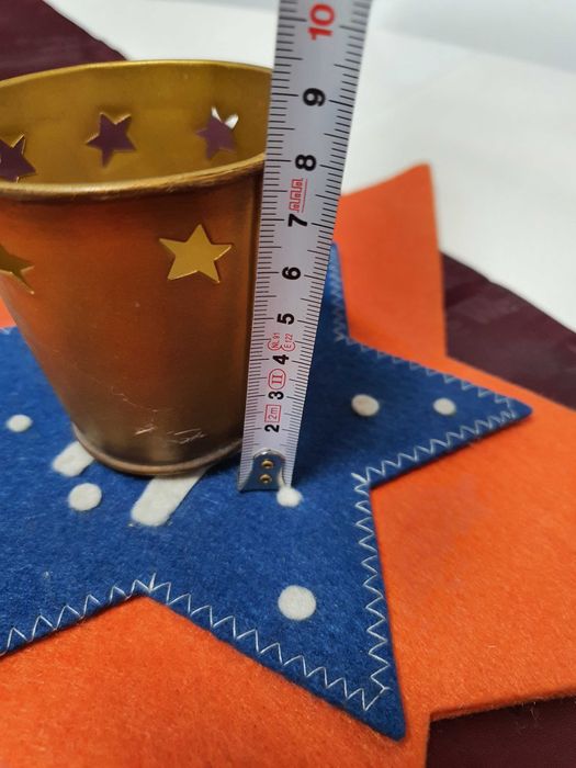 Mini ghivece aurii de Craciun