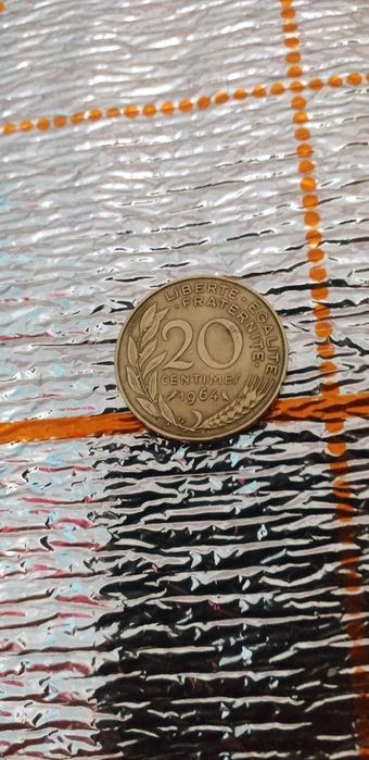 Барча давлат тангалари Respuplik Французский манета 1964