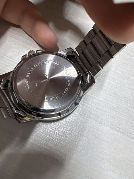 Продам часы casio