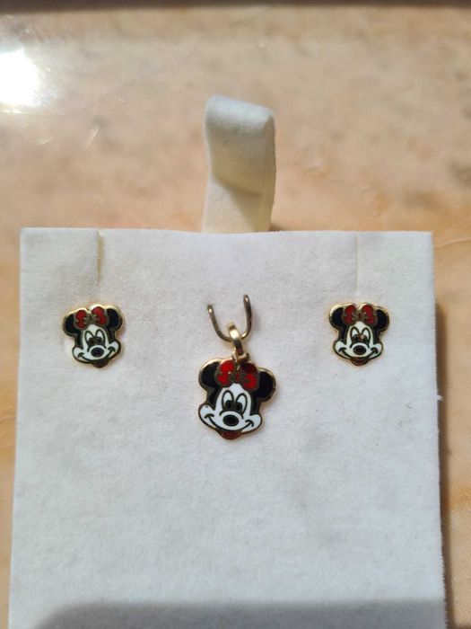 Set Cercei aur si pandantiv Minnie Mouse