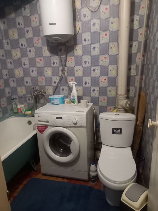 Сдам  1ком квартиру  по. суточно