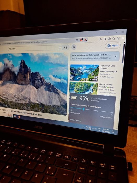 Laptop Acer Aspire V5-573, i5-4200U, 8 GB,  ssd 256 GB,  bateria ok,  15.6 "