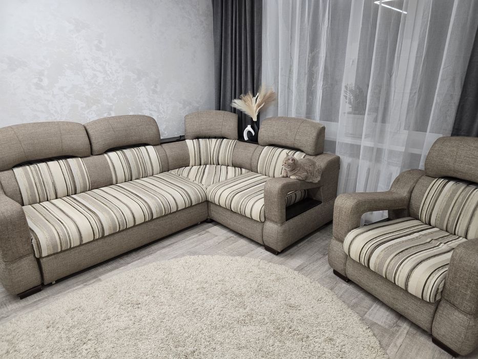 Продам угловой диван