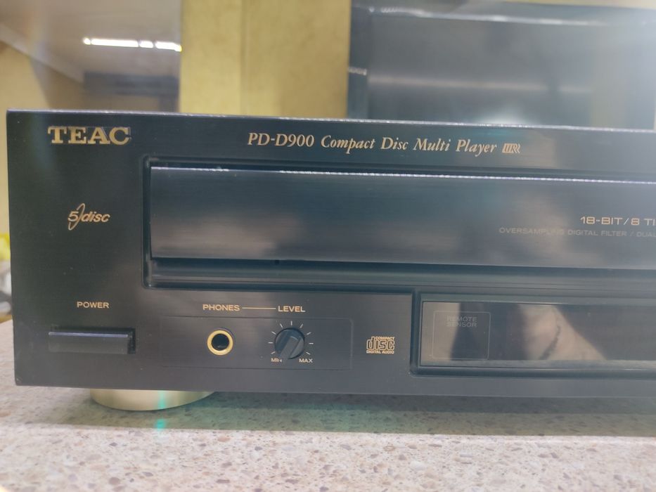 TEAC pd-d900 cd проигрыватель