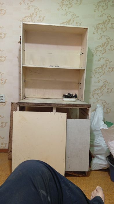 Шкаф сервант на дрова