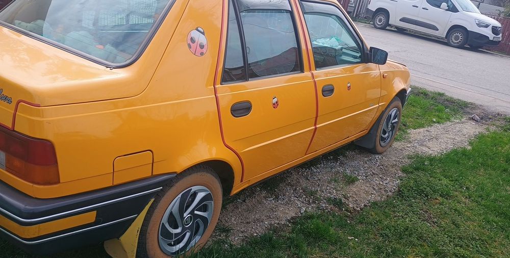 Vând Dacia Supernova