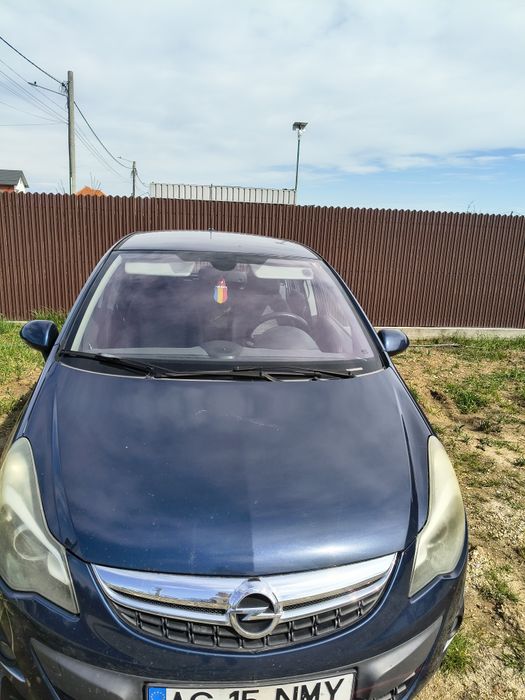 Opel CORSA D, an fabricație 2012, unic proprietar in Romania