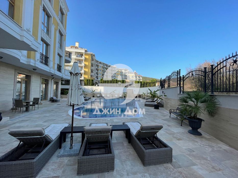 Продава се Двустаен апартамент в Свети Влас - 53 кв.м за 1299 €/кв.м - Снимка #8