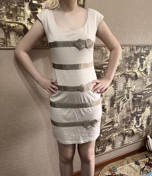 Продам платья. Торг уместен