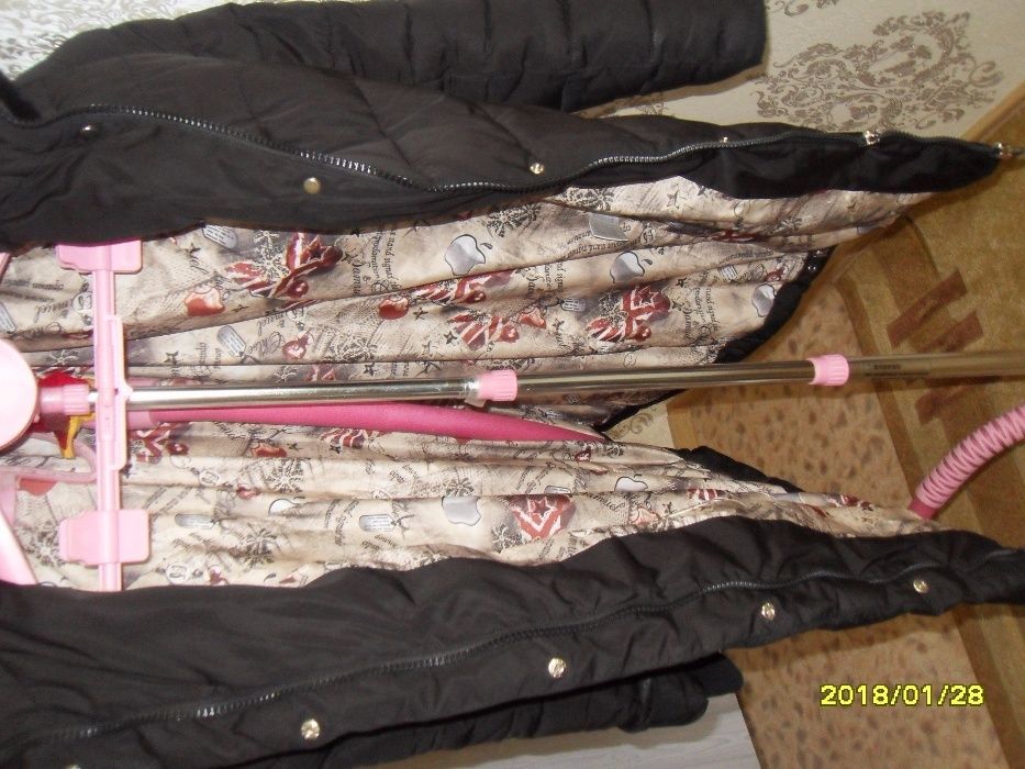 Продается теплая куртка-пуховик