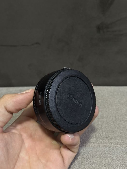 Canon R. :16-35 f2.8  :50 f1.8