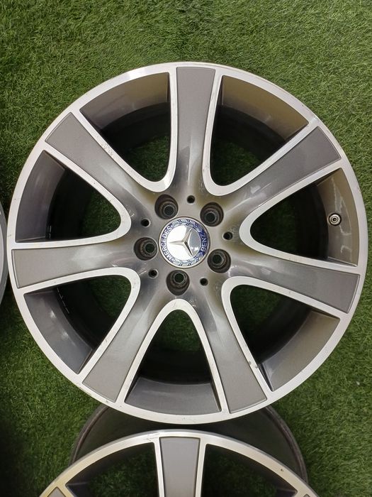 Диски R18 5x112 на Mercedes и другие.