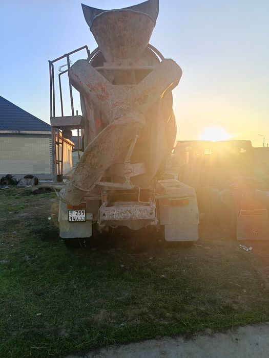 Продам миксер Автобетоносмеситель