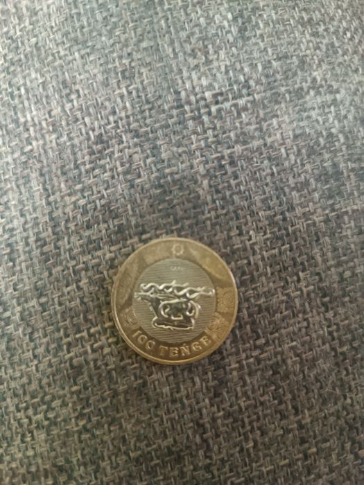 Монета 100 тг колекционная