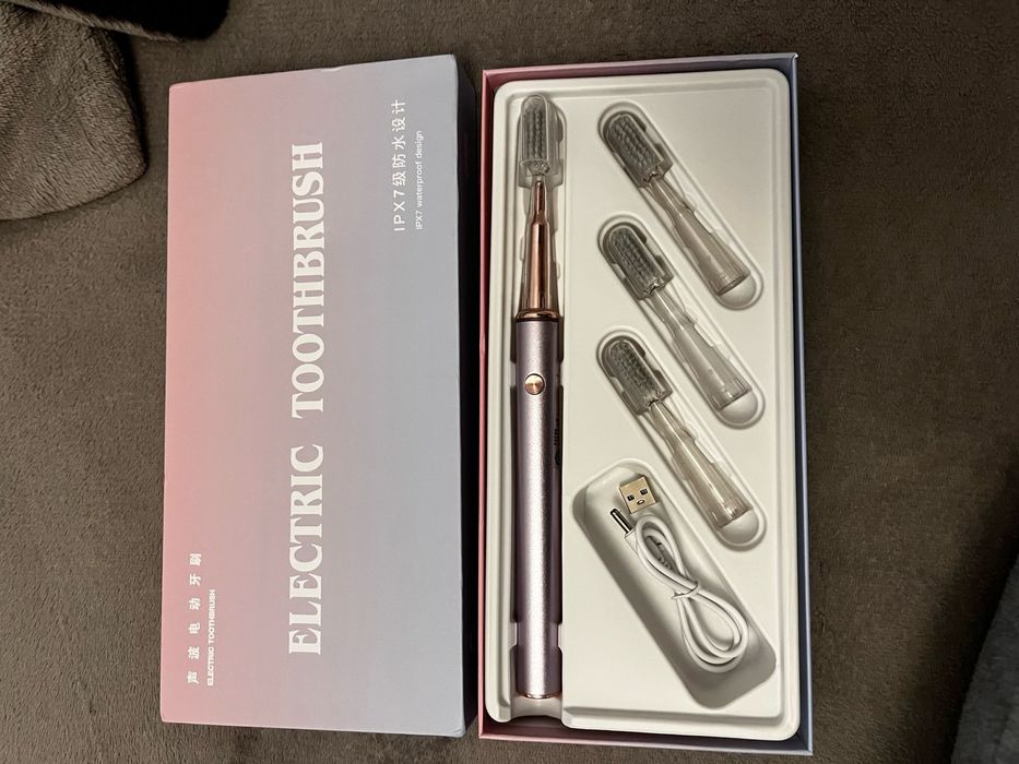 Periuta de dinti electrica cu acumulator