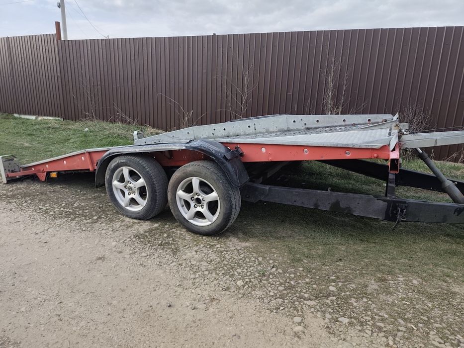 Platforma  Auto Basculabila.