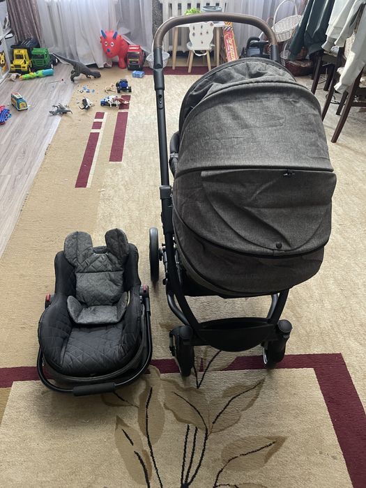 Детская коляска от Tomix