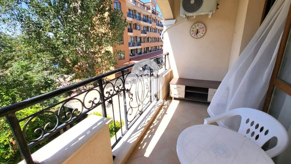 Продава се Двустаен апартамент в к.к. Слънчев бряг - 61 кв.м за 1189 €/кв.м - Снимка #8